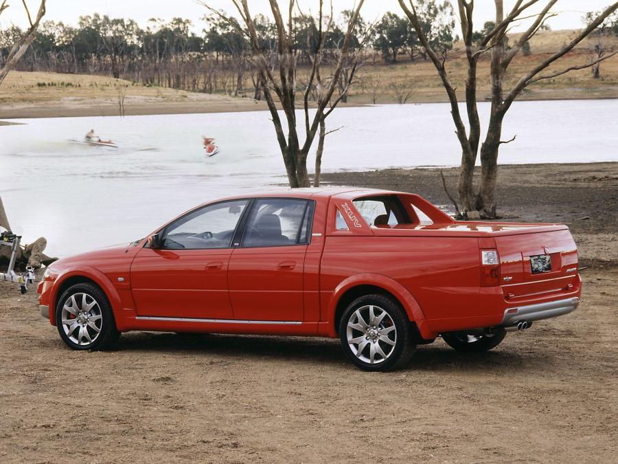  Holden HSV Avalanche XUV 2003 года  (фото 2 из 10)
